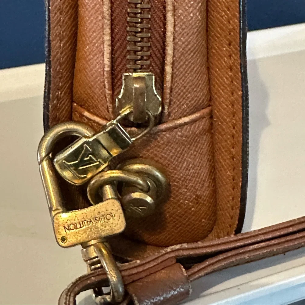 Louis Vuitton Vintage Orsay Monogram Pochette; Clutch Wristlet – Monogram Canvas - Picture 5 of 14